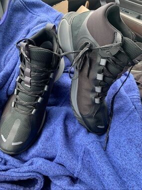 The North Face Black and Gray Men's Wayroute Mid